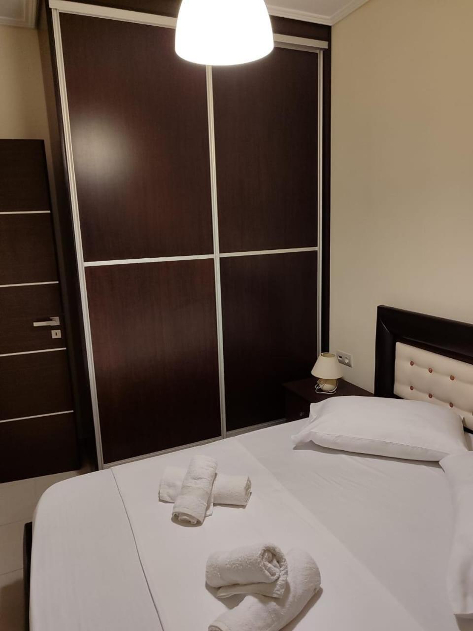 Adam Apartments Sarandë Eksteriør billede