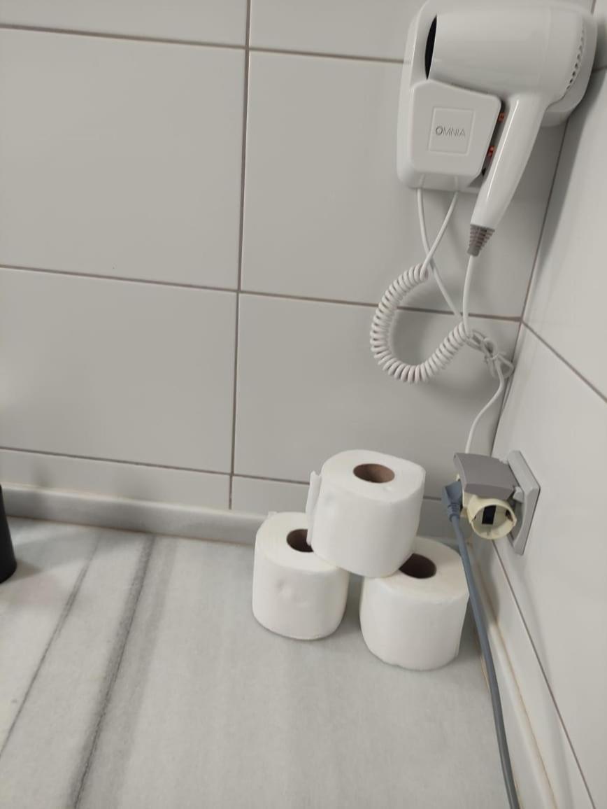 Adam Apartments Sarandë Eksteriør billede