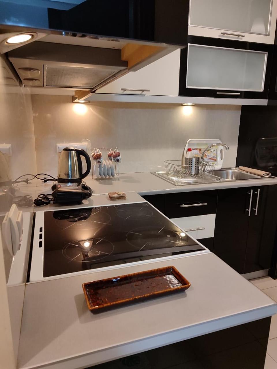 Adam Apartments Sarandë Eksteriør billede
